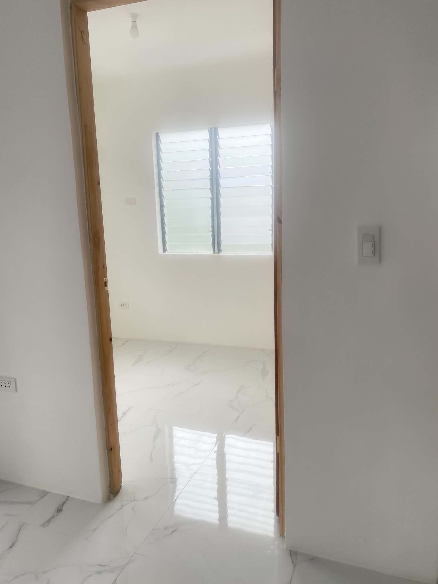 Doorframe 3